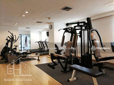 Prasanmitr Place, Bangkok, Thailand Prasanmitr Place, Bangkok, Thailand