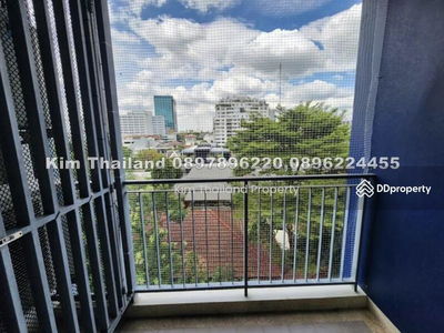 The Silk Phaholyothin-Aree2 condominium, Bangkok, Thailand The Silk Phaholyothin-Aree2 condominium, Bangkok, Thailand