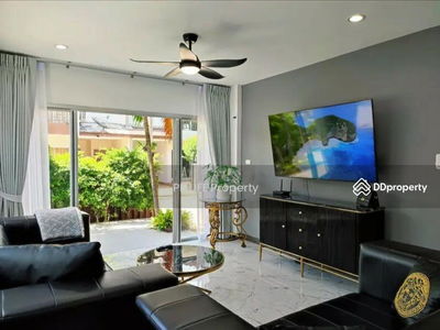 Housing in Kathu, Thailand Housing in Kathu, Thailand