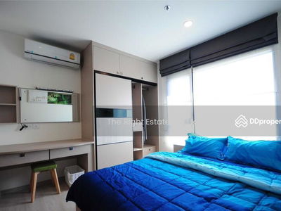 Life Asoke, Bangkok, Thailand Life Asoke, Bangkok, Thailand