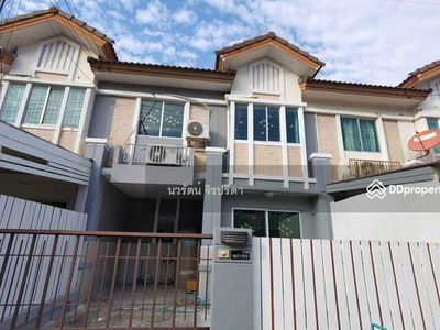 Pruksa Ville Village 16, Pathum Thani, Thailand Pruksa Ville Village 16, Pathum Thani, Thailand