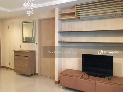 SIRI on 8 Sukhumvit 8, Bangkok, Thailand SIRI on 8 Sukhumvit 8, Bangkok, Thailand