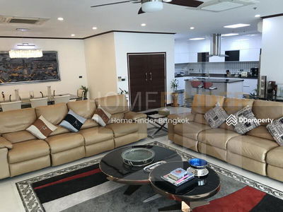 Baan Sathorn Chaopraya, Bangkok, Thailand Baan Sathorn Chaopraya, Bangkok, Thailand