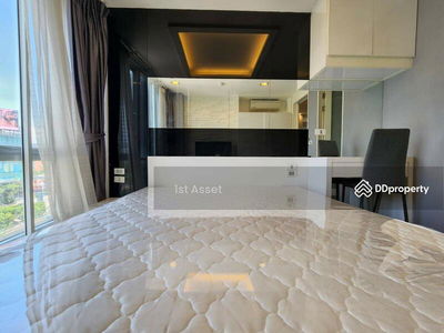 The Tempo Ruamrudee, Bangkok, Thailand The Tempo Ruamrudee, Bangkok, Thailand