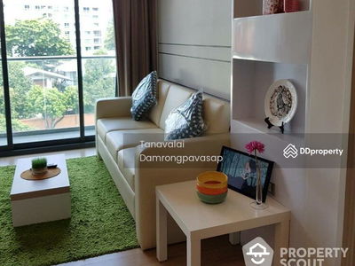 Via 49, Bangkok, Thailand Via 49, Bangkok, Thailand