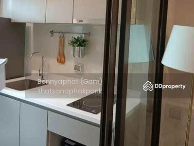 Life Sukhumvit 62, Bangkok, Thailand Life Sukhumvit 62, Bangkok, Thailand