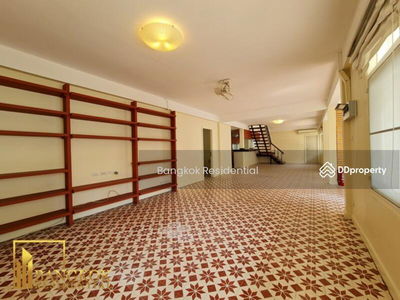 Detached House, Bangkok, Thailand Detached House, Bangkok, Thailand