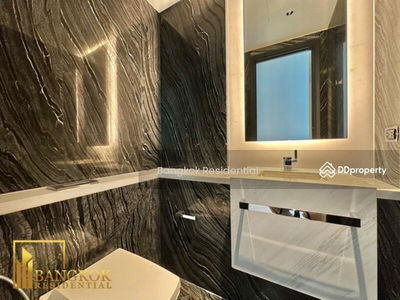 Four Seasons Private Residences, Bangkok, Thailand Four Seasons Private Residences, Bangkok, Thailand