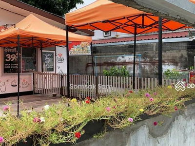 House for Rent on Sukhumvit Soi 64, Suan Luang Bangkok (Owners Post), Bangkok, Thailand House for Rent on Sukhumvit Soi 64, Suan Luang Bangkok (Owners Post), Bangkok, Thailand