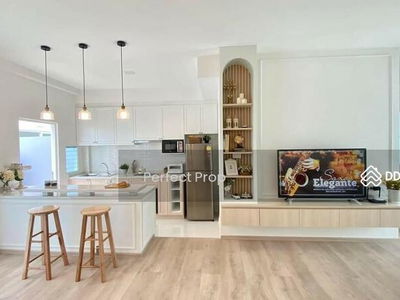 Indy Bangna-Ramkhamhaeng 2, Bangkok, Thailand Indy Bangna-Ramkhamhaeng 2, Bangkok, Thailand