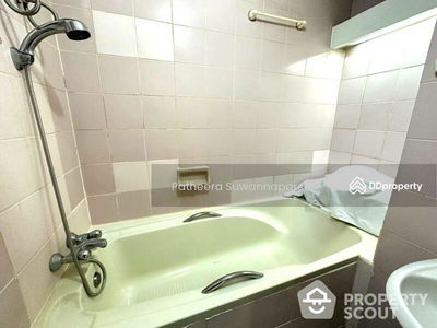 Saranjai Mansion, Bangkok, Thailand Saranjai Mansion, Bangkok, Thailand