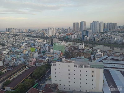 River Gate, Vietnam River Gate, Vietnam