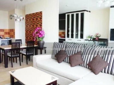 Baan Sathorn Chaopraya, Bangkok, Thailand Baan Sathorn Chaopraya, Bangkok, Thailand