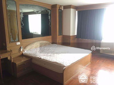 D.S. Tower 1 Sukhumvit 33, Bangkok, Thailand D.S. Tower 1 Sukhumvit 33, Bangkok, Thailand