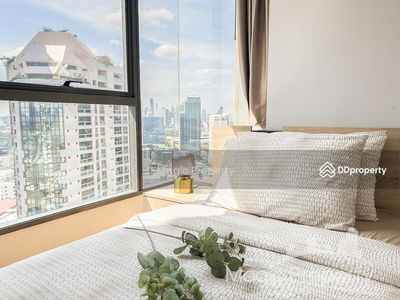 The Lumpini 24, Bangkok, Thailand The Lumpini 24, Bangkok, Thailand