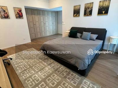 VIVE Rama 9, Bangkok, Thailand VIVE Rama 9, Bangkok, Thailand