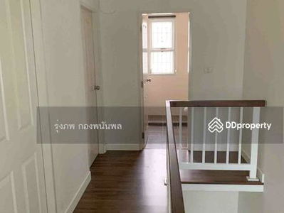 Phutthabucha Soi 9, Bangkok, Thailand Phutthabucha Soi 9, Bangkok, Thailand