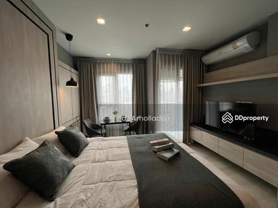 Life One Wireless, Bangkok, Thailand Life One Wireless, Bangkok, Thailand