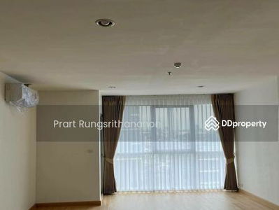 St. Louis Grand Terrace, Bangkok, Thailand St. Louis Grand Terrace, Bangkok, Thailand