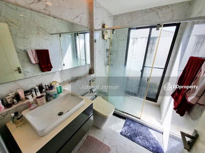 Mantana Bangna Km.7, Samut Prakan, Thailand Mantana Bangna Km.7, Samut Prakan, Thailand