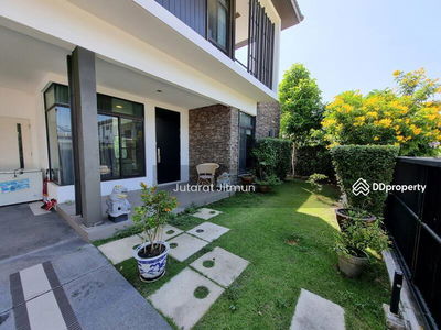 Mantana Bangna Km.7, Samut Prakan, Thailand Mantana Bangna Km.7, Samut Prakan, Thailand