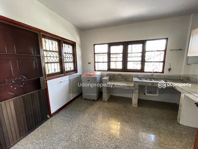 H2SR-032 For rent! Two-story house, Theppranee Village, Udon Thani: Two-story house, Theppranee Village, Udon Thani, Thailand H2SR-032 For rent! Two-story house, Theppranee Village, Udon Thani: Two-story house, Theppranee Village, Udon Thani, Thailand