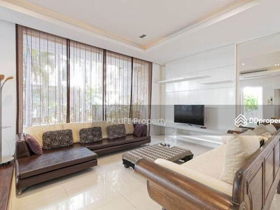 Жилье в Ban Ratsada, Thailand Жилье в Ban Ratsada, Thailand