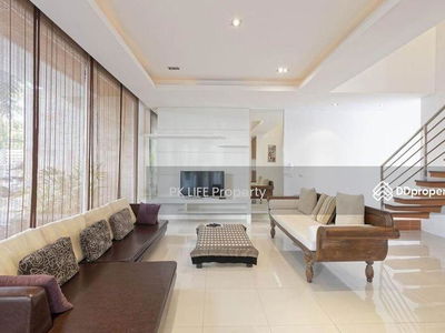 Alojamiento en Ban Ratsada, Thailand Alojamiento en Ban Ratsada, Thailand