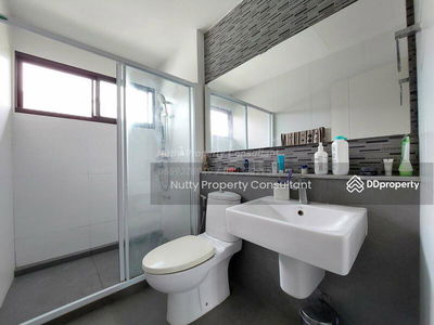 Mantana Bangna Km.7, Samut Prakan, Thailand Mantana Bangna Km.7, Samut Prakan, Thailand