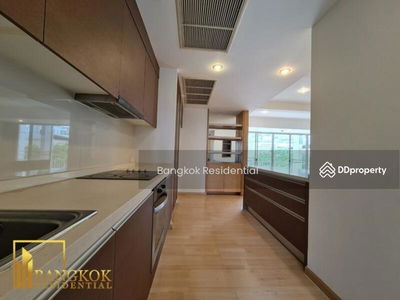 Baan Sukhumvit 27, Bangkok, Thailand Baan Sukhumvit 27, Bangkok, Thailand