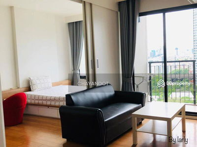 Blocs 77, Bangkok, Thailand Blocs 77, Bangkok, Thailand