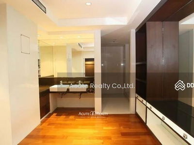 Royal Residence Park, Bangkok, Thailand Royal Residence Park, Bangkok, Thailand