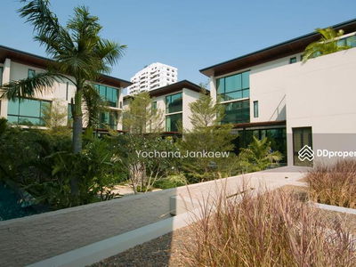 Spacious 3-Br House near BTS Ekkamai, Bangkok, Thailand Spacious 3-Br House near BTS Ekkamai, Bangkok, Thailand