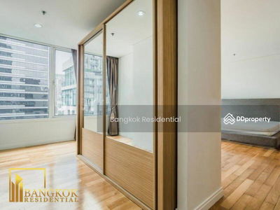 The Royal Saladaeng Condominium, Bangkok, Thailand The Royal Saladaeng Condominium, Bangkok, Thailand