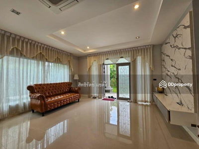 Two Grande Monaco Bangna-Wongwaen, Bangkok, Thailand Two Grande Monaco Bangna-Wongwaen, Bangkok, Thailand