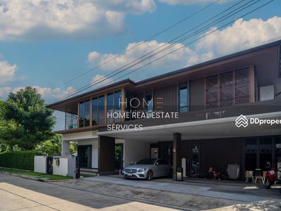 Burasiri Pattanakarn, Bangkok, Thailand Burasiri Pattanakarn, Bangkok, Thailand