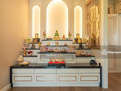 Burasiri Pattanakarn, Bangkok, Thailand Burasiri Pattanakarn, Bangkok, Thailand