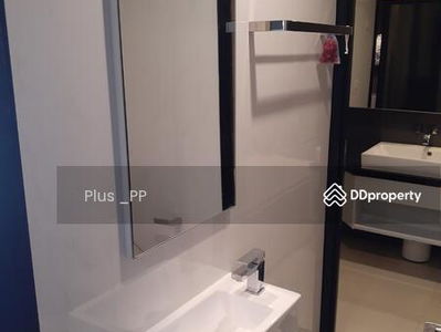 Ivy Ampio, Bangkok, Thailand Ivy Ampio, Bangkok, Thailand