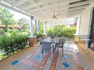 Gehäuse In Kathu, Thailand Gehäuse In Kathu, Thailand