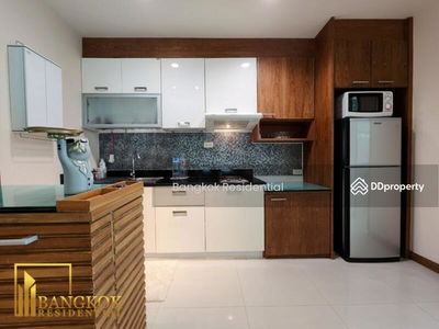 Sukhumvit Living Town, Bangkok, Thailand Sukhumvit Living Town, Bangkok, Thailand