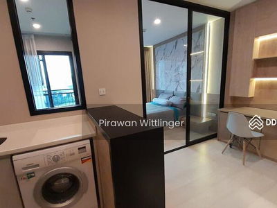 Life Asoke, Bangkok, Thailand Life Asoke, Bangkok, Thailand