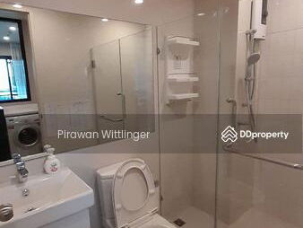 Life Asoke, Bangkok, Thailand Life Asoke, Bangkok, Thailand