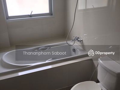 P.W.T. Mansion, Bangkok, Thailand P.W.T. Mansion, Bangkok, Thailand