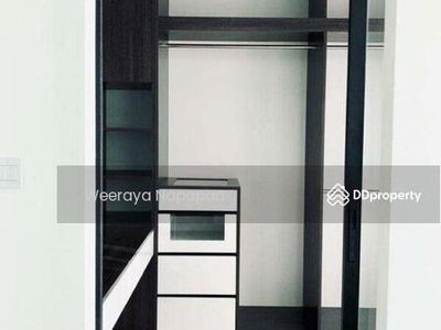 Life Asoke, Bangkok, Thailand Life Asoke, Bangkok, Thailand