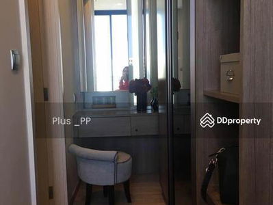 The Line Phahon-Pradipat, Bangkok, Thailand The Line Phahon-Pradipat, Bangkok, Thailand