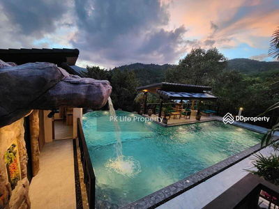 Gehäuse In Kathu, Thailand Gehäuse In Kathu, Thailand