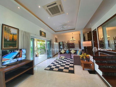 Gehäuse In Kathu, Thailand Gehäuse In Kathu, Thailand