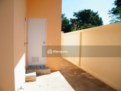 Little new villa in a new village, in Korat Southwest, 6, 000 Bath / Month, Thailand Little new villa in a new village, in Korat Southwest, 6, 000 Bath / Month, Thailand