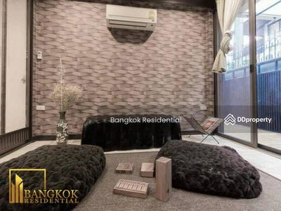 House in Compound, Bangkok, Thailand House in Compound, Bangkok, Thailand