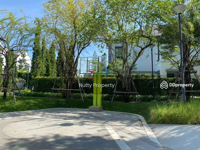 Nantawan Rama 9 New Krungthepkreetha, Bangkok, Thailand Nantawan Rama 9 New Krungthepkreetha, Bangkok, Thailand